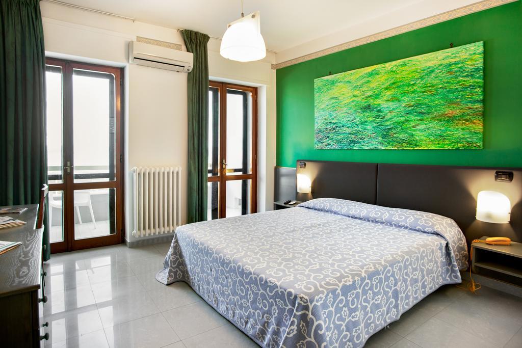 Hotel Côte D'Est San Foca Buitenkant foto