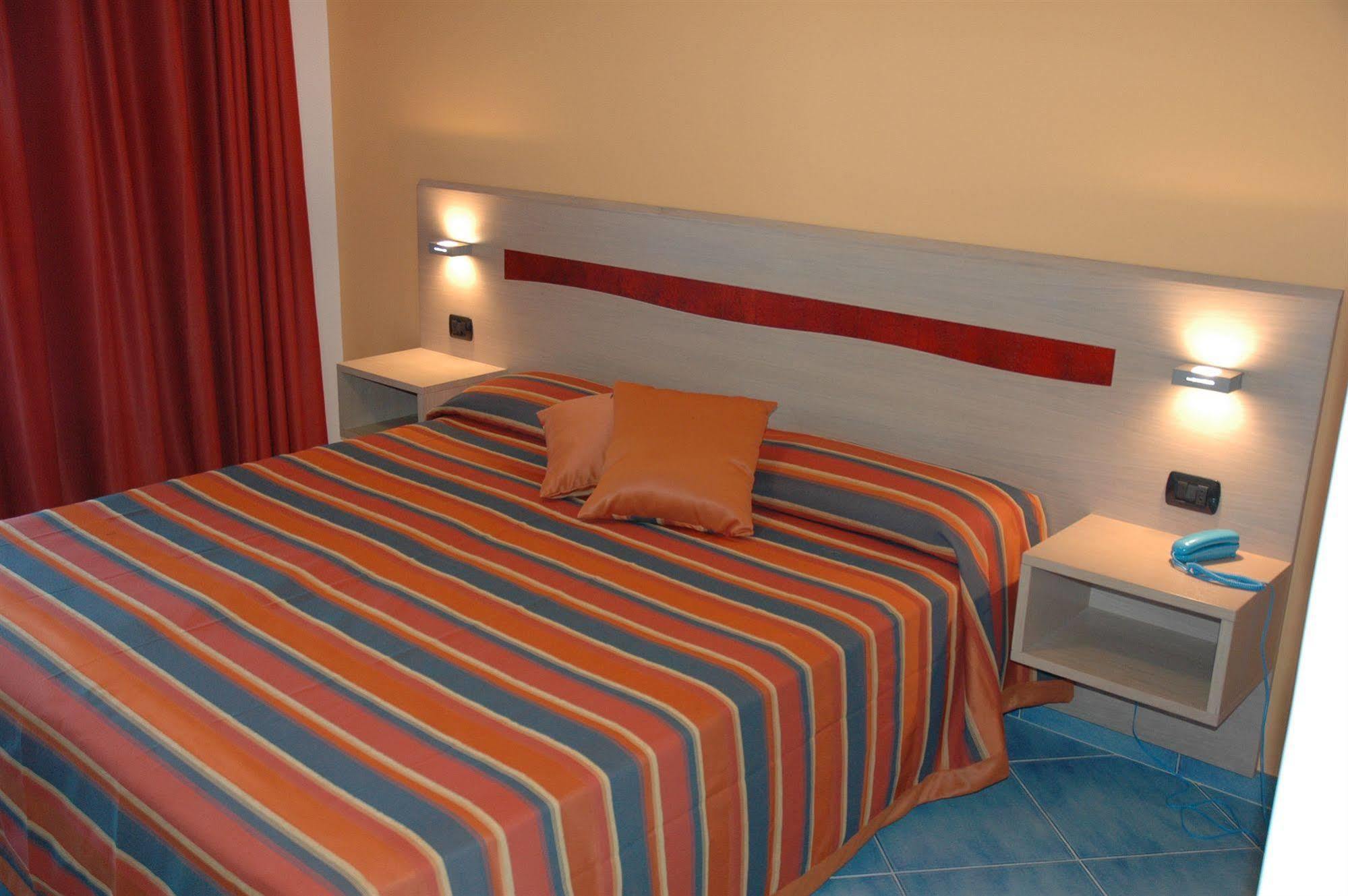 Hotel Côte D'Est San Foca Buitenkant foto